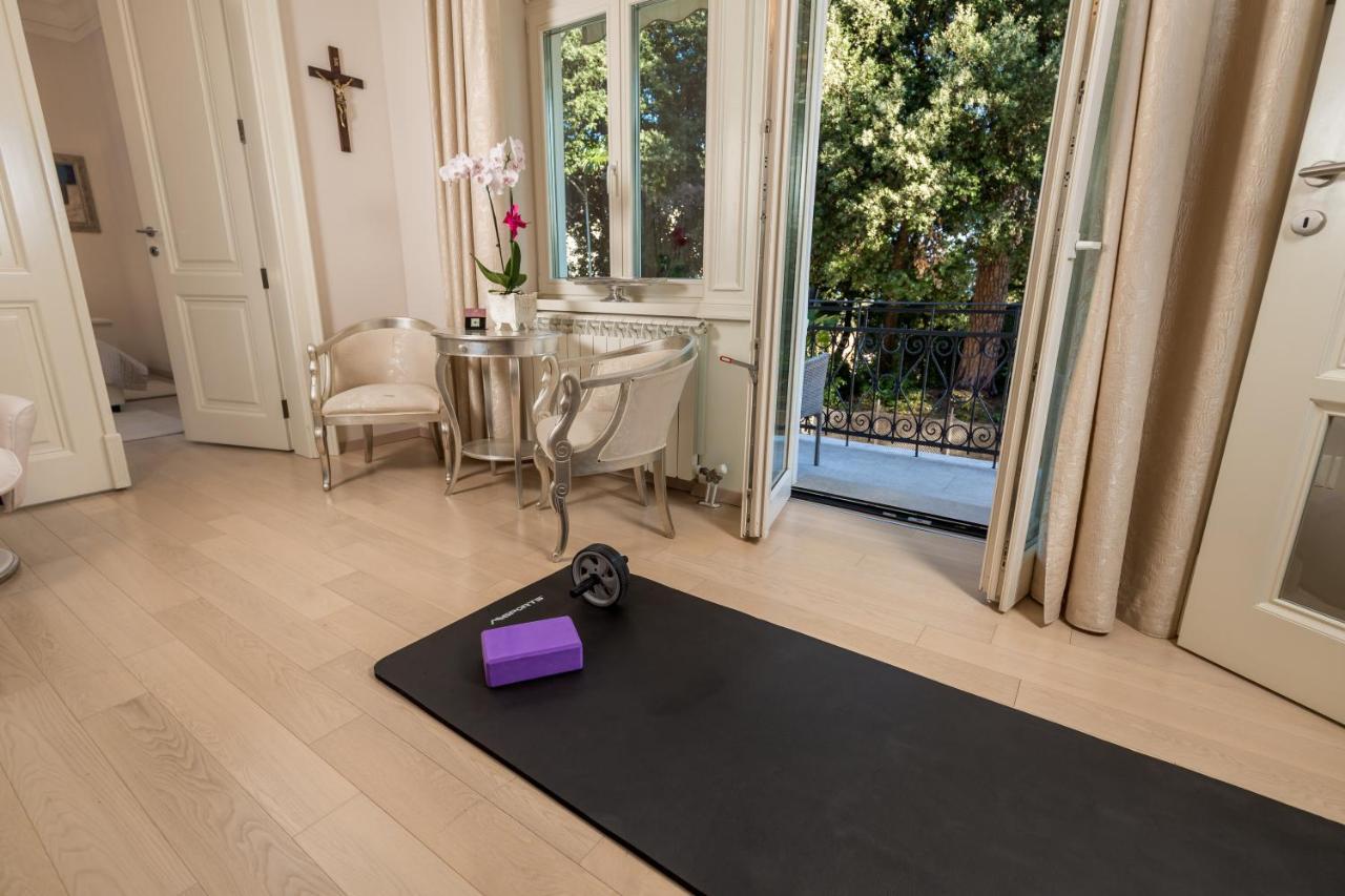 Villa Sokol Apartments Opatija Center Kültér fotó
