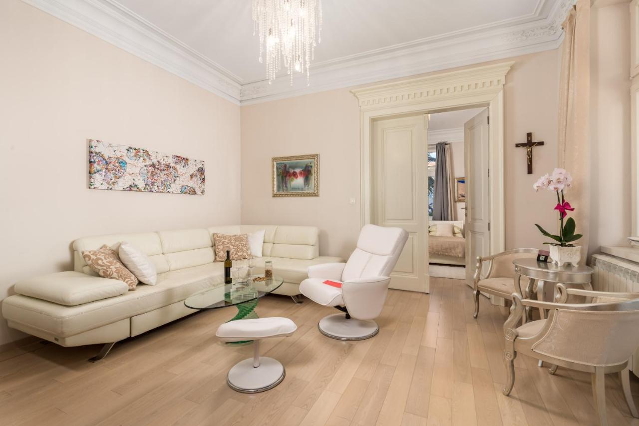 Villa Sokol Apartments Opatija Center Kültér fotó