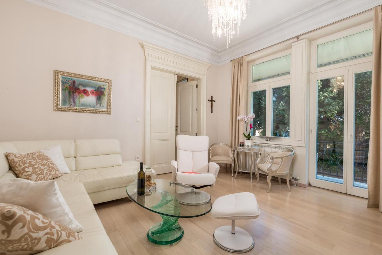 Villa Sokol Apartments Opatija Center Kültér fotó