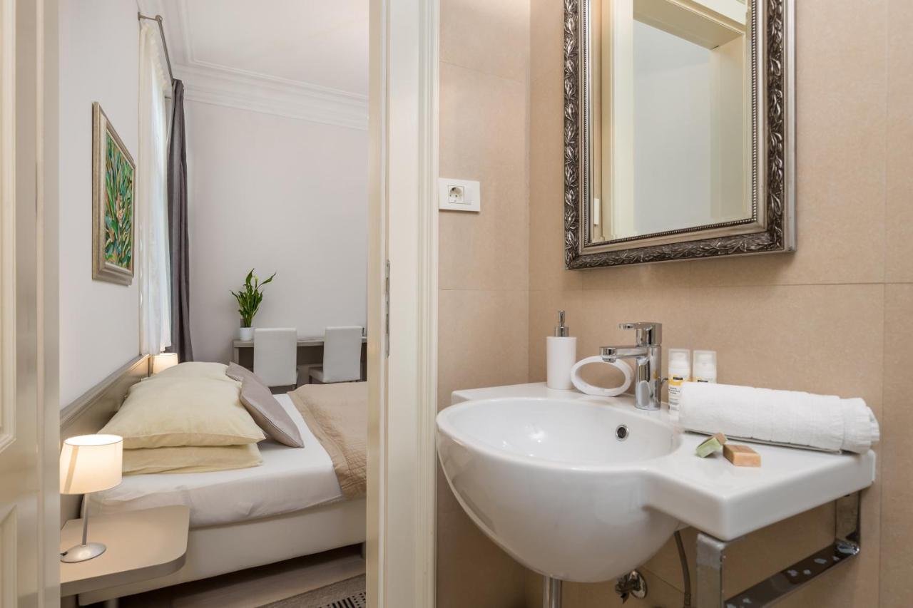 Villa Sokol Apartments Opatija Center Kültér fotó